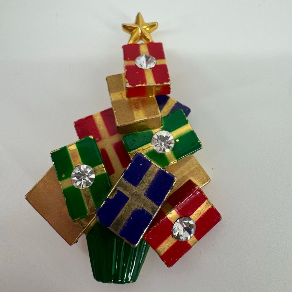 Vintage Enamel Rhinestone Christmas Tree Gift Stack Brooch Pin
